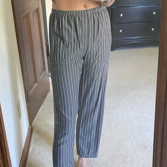 BRANDY MELVILLE (john galt) pinstriped flowy pants - Picture 1 of 3